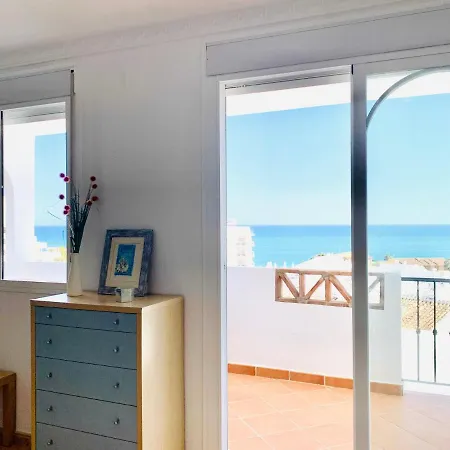 Vive La Paloma, Playa A 100m